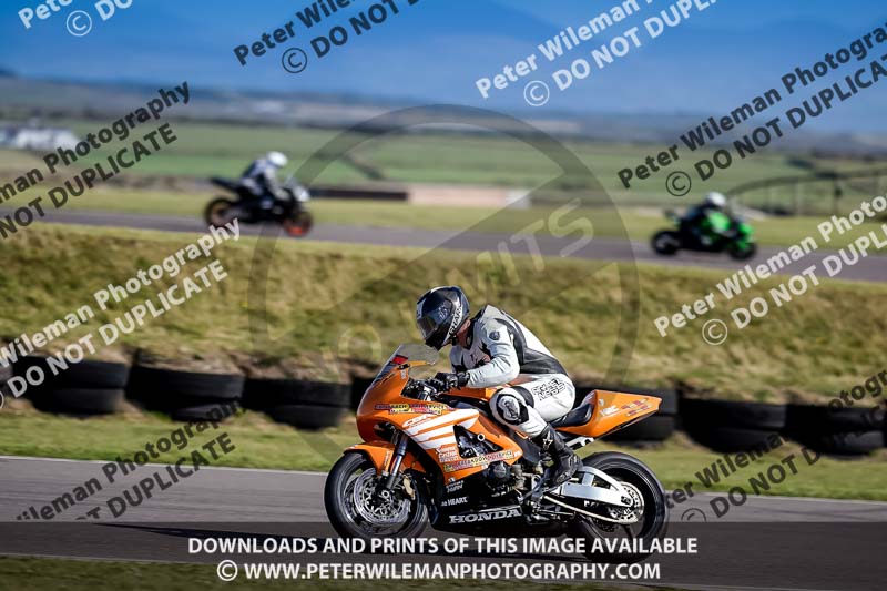 anglesey no limits trackday;anglesey photographs;anglesey trackday photographs;enduro digital images;event digital images;eventdigitalimages;no limits trackdays;peter wileman photography;racing digital images;trac mon;trackday digital images;trackday photos;ty croes